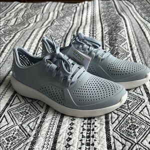 NWT Crocs Literide Pacer